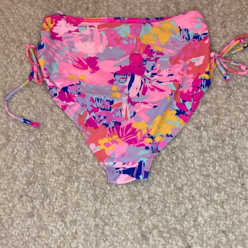 ☀️3for$10☀️ Bright Bikini Bottom Bundle size medium - Picture 8 of 9